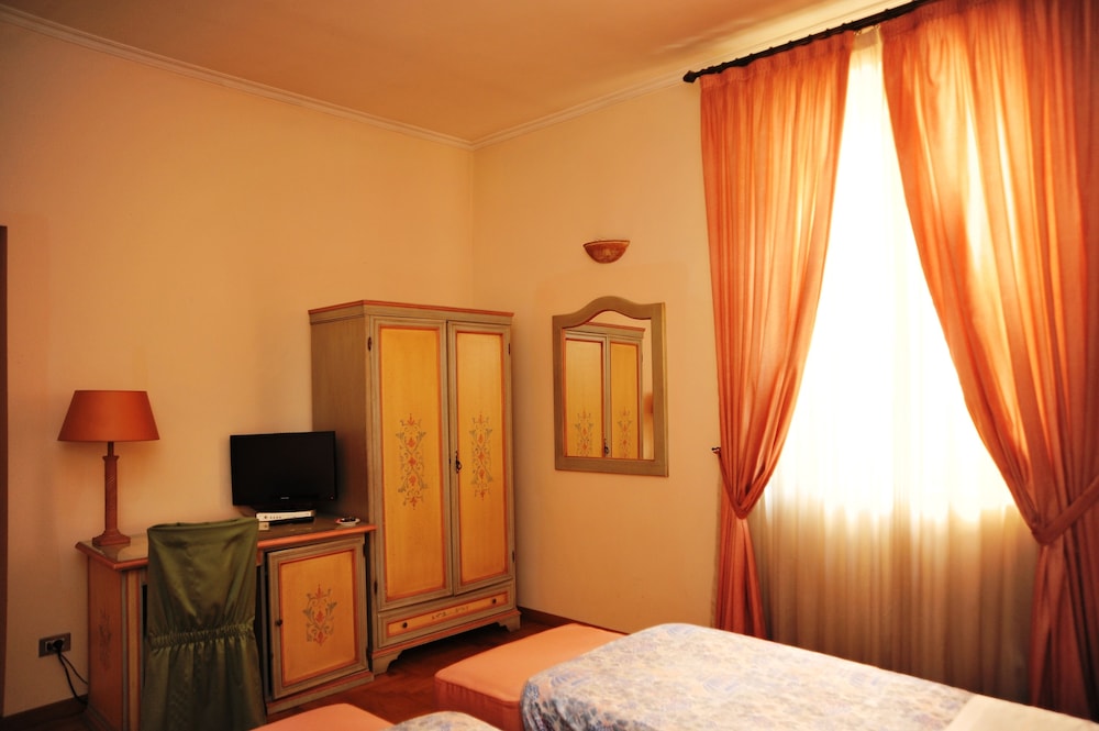 Hotel Ristorante Villa Icidia 30/41