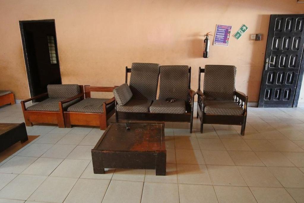 Feliama Hotel 8/13