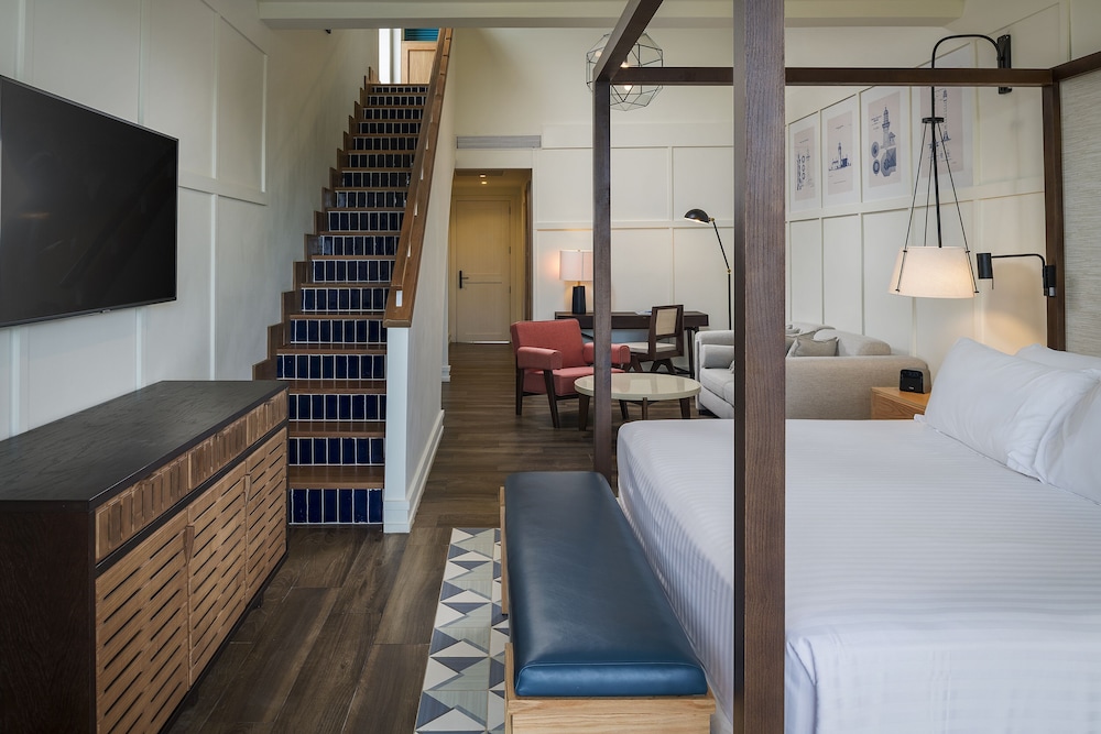 ROOF TOP, EL BESO, JUNIOR SUITE