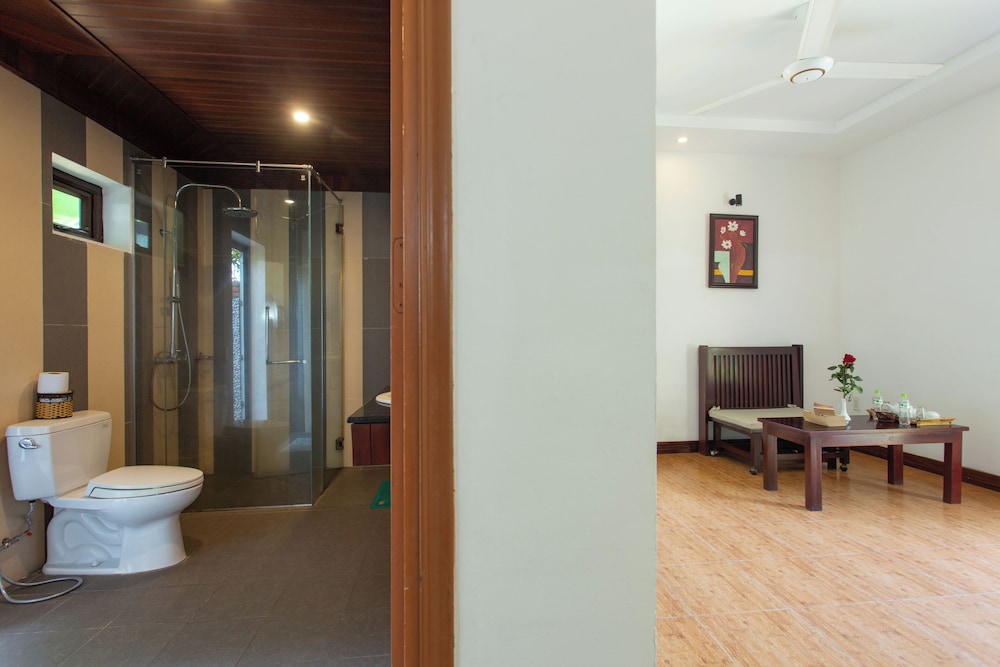 Deluxe, Twin Beds, Pool Side, Hoi An Garden Villas 6/8