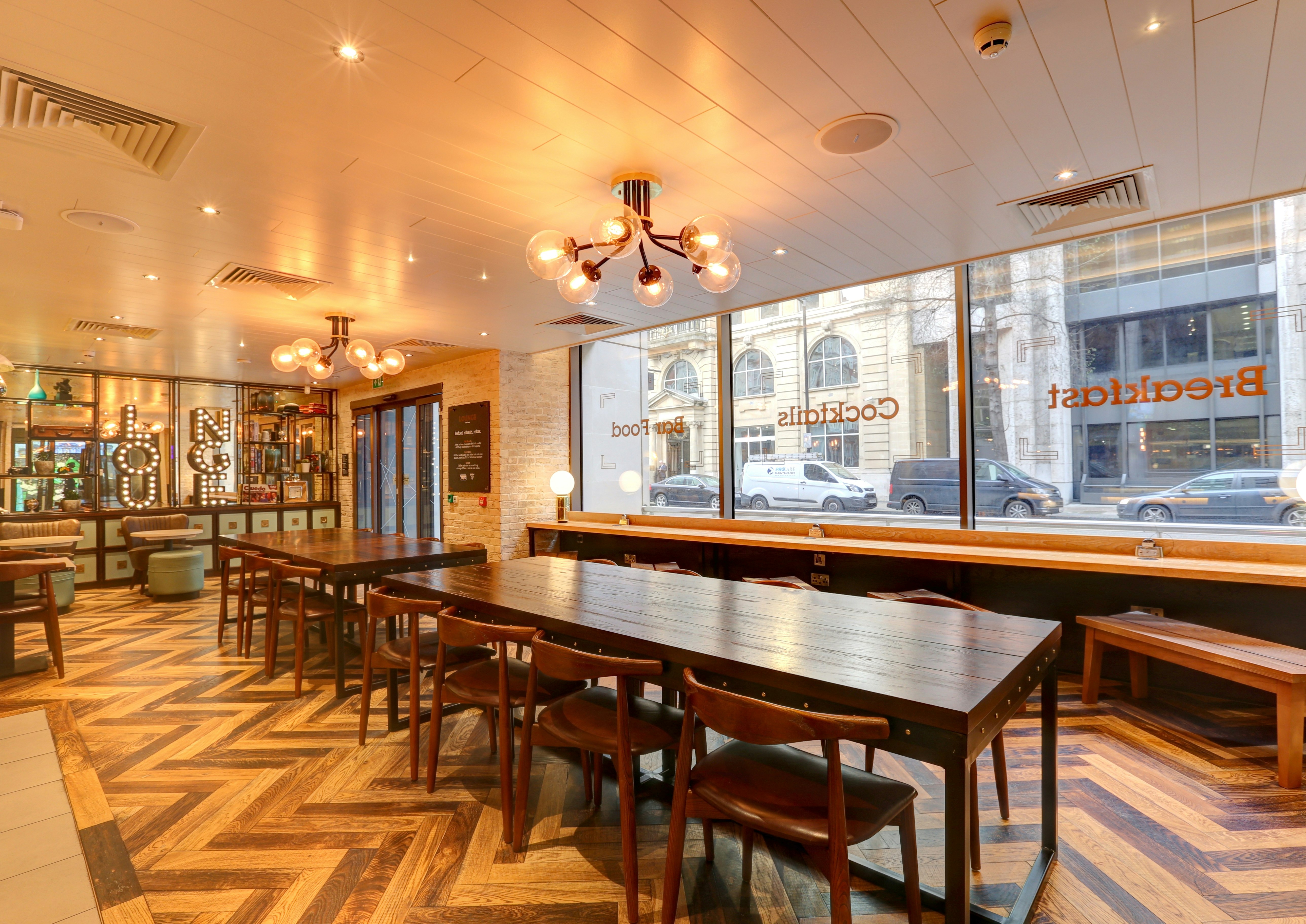 hub by Premier Inn London Westminster Abbey hotel 26/32
