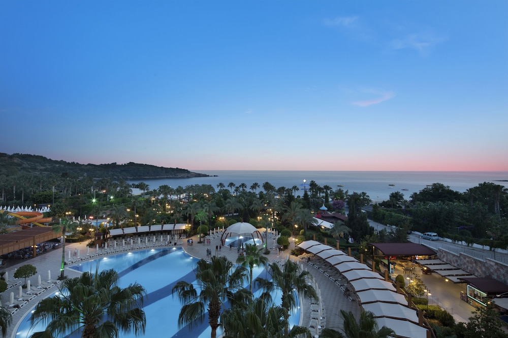 Saphir Resort Spa Hotel 45/48