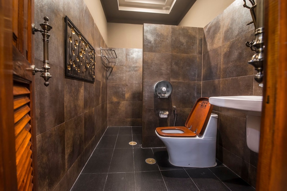Amara Villa Khao Ka Lok 44/49