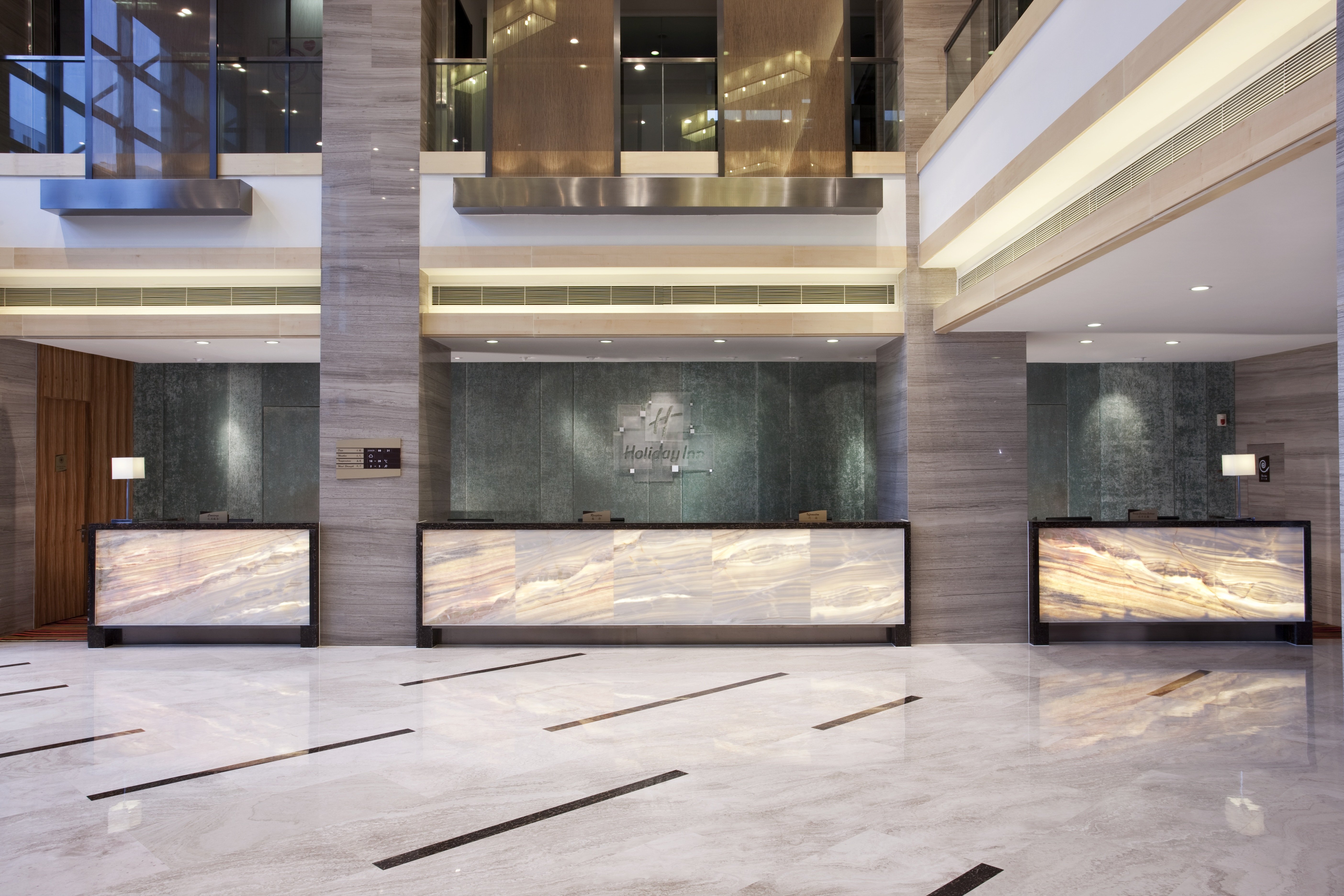 HOLIDAY INN BEIJING DESHENGMEN 11/50