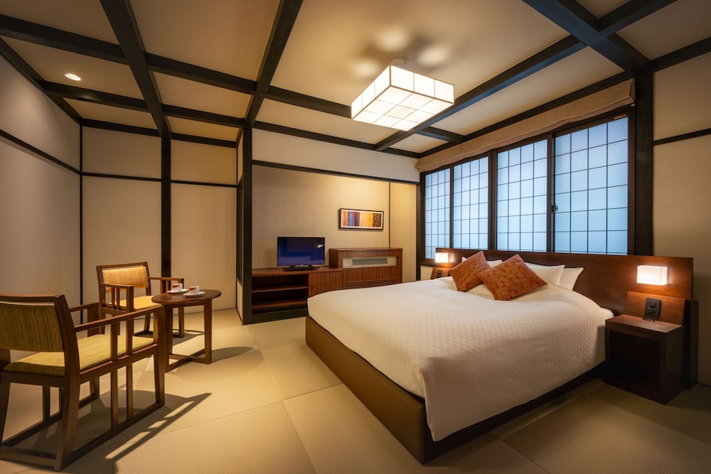 Retro, Japanese, Double Bed, No Bathroom