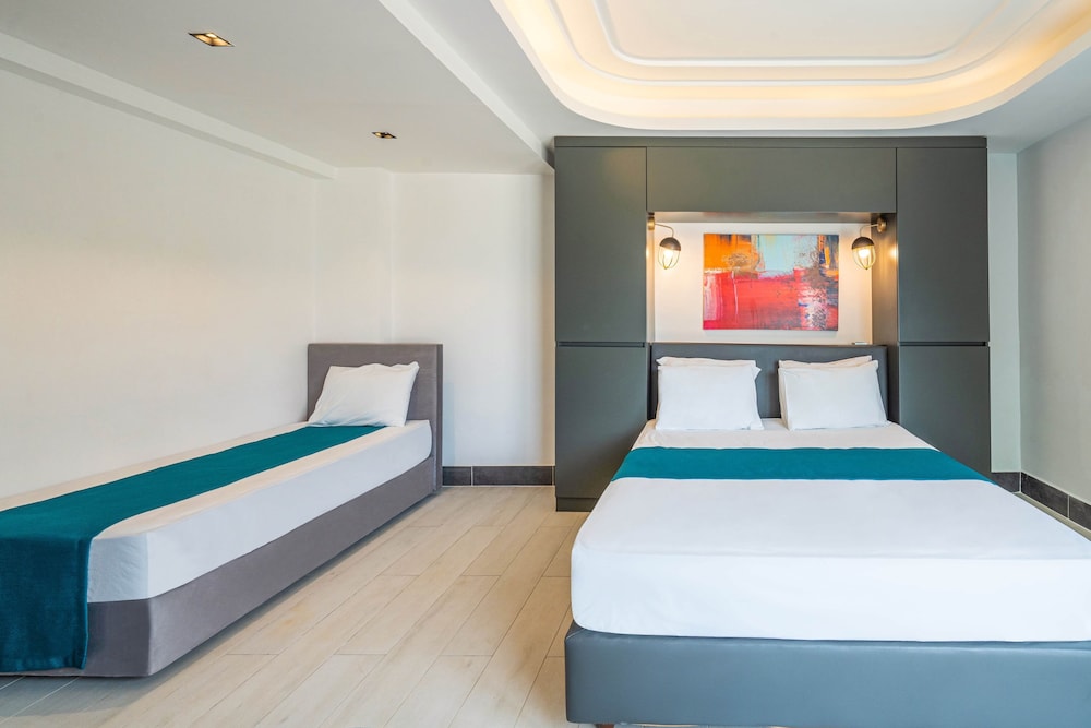Gumus Yazar Hotel 11/50