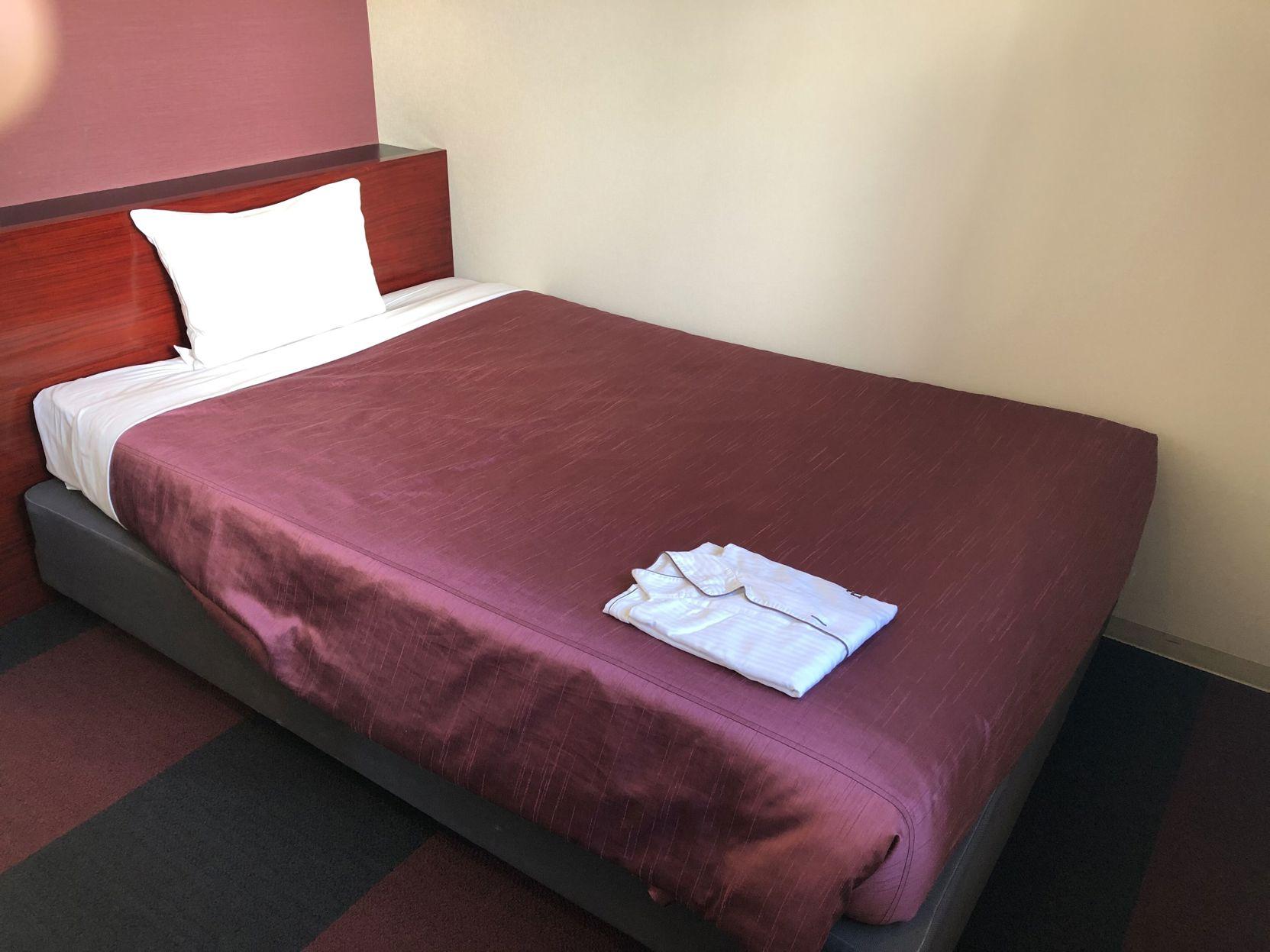 Semi Room, Basic, Single Bed, Semi Double Bed