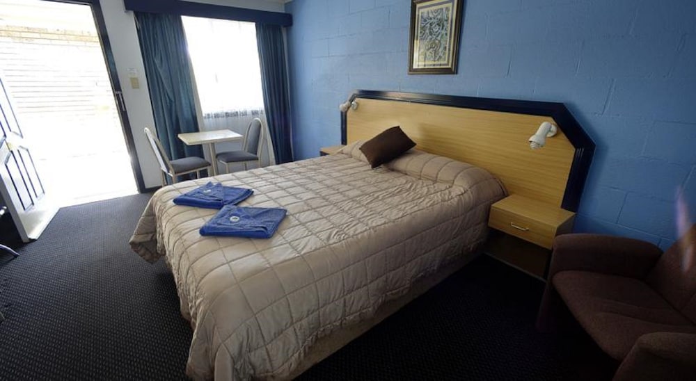 BELLVIEW MOTEL 12/55