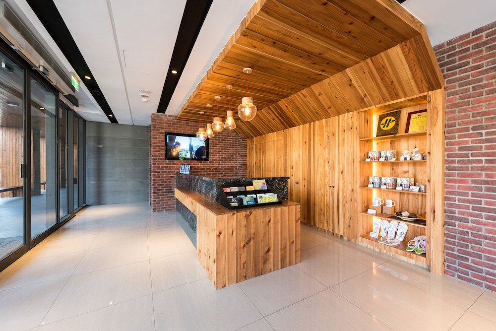 Traveller-INN Tiehua Cultural and Creative Hotel 9/42