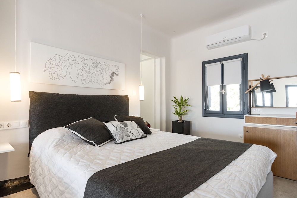 Amaze Suites 23/65