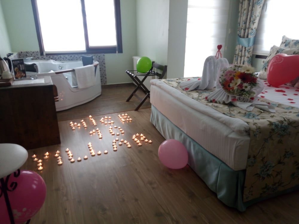 Beyaz Konak Otel 23/30