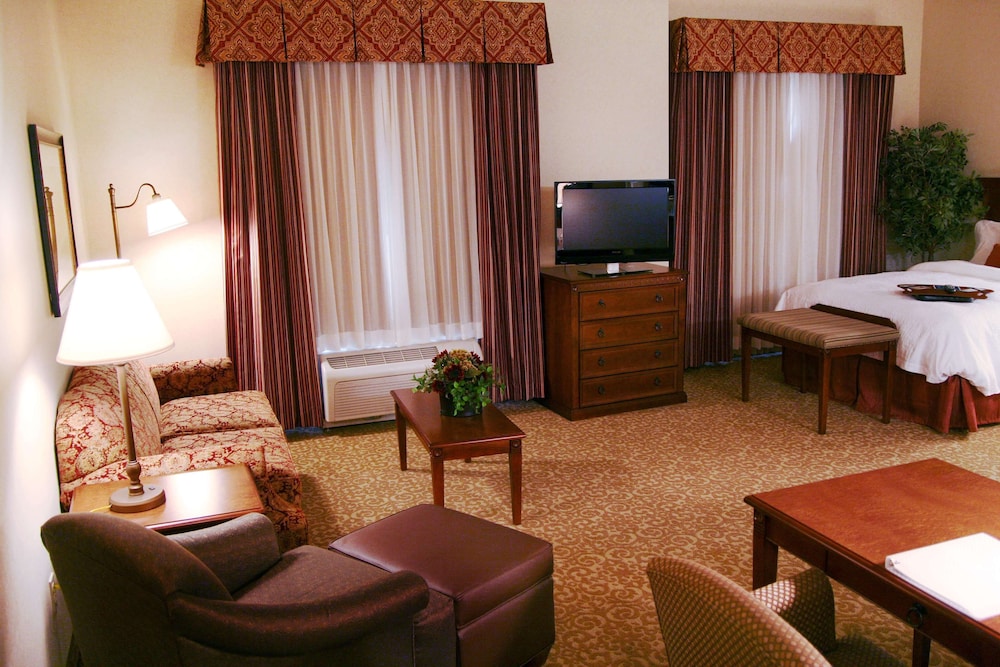 Hampton Inn Suites Lodi 41/65