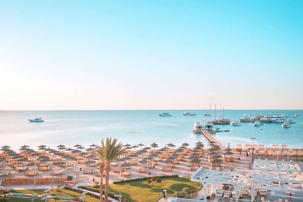 Pickalbatros White Beach Resort - Hurghada 45/50