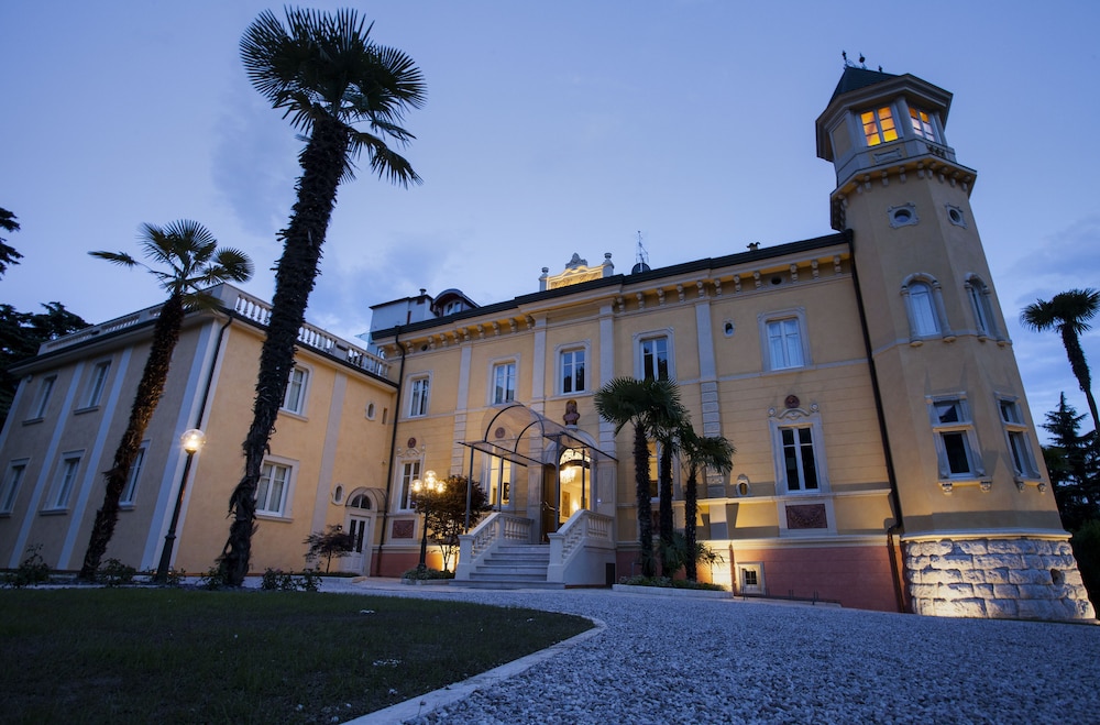 Villa Italia 46/50