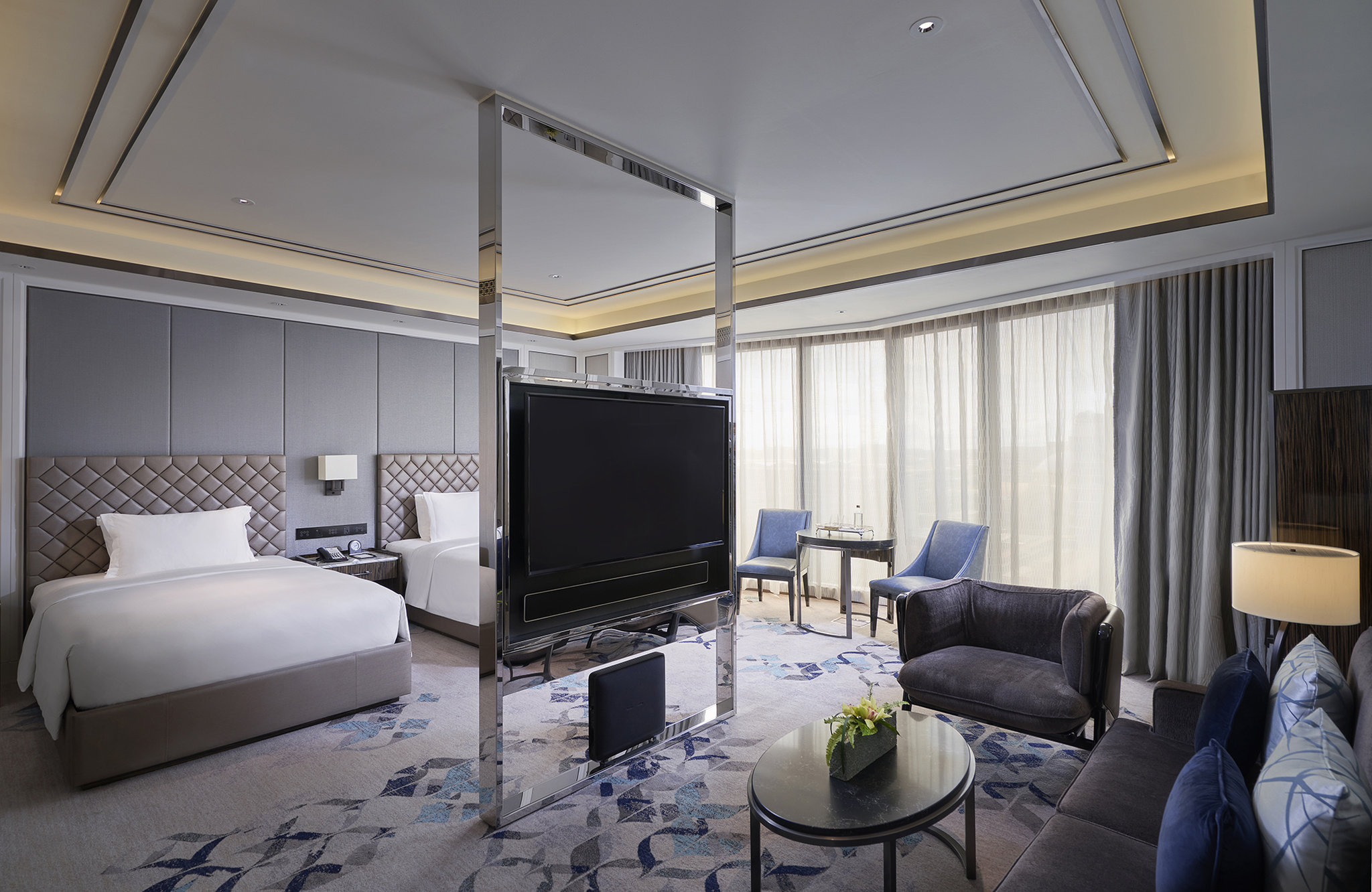 Hotel Okura Manila 8/31