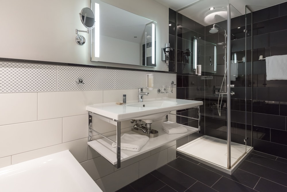 Wyndham Duisburger Hof 11/53