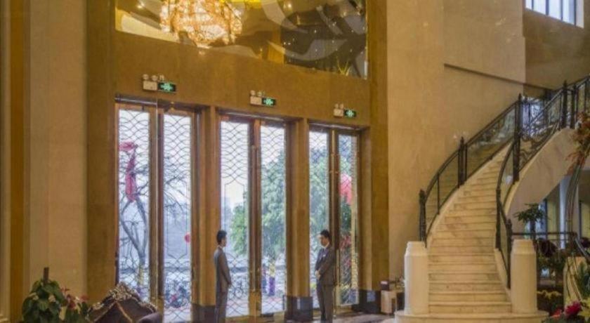 Taishan Bojue Hotel 38/69