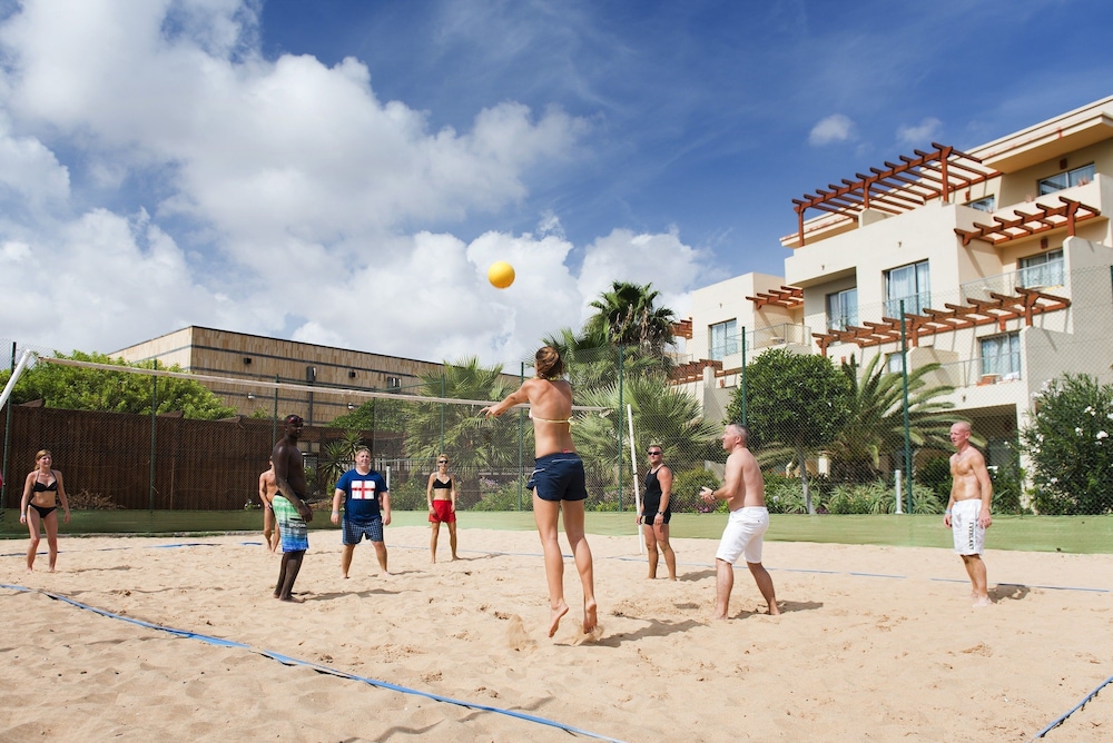 Elba Carlota Beach & Convention Resort 64/72