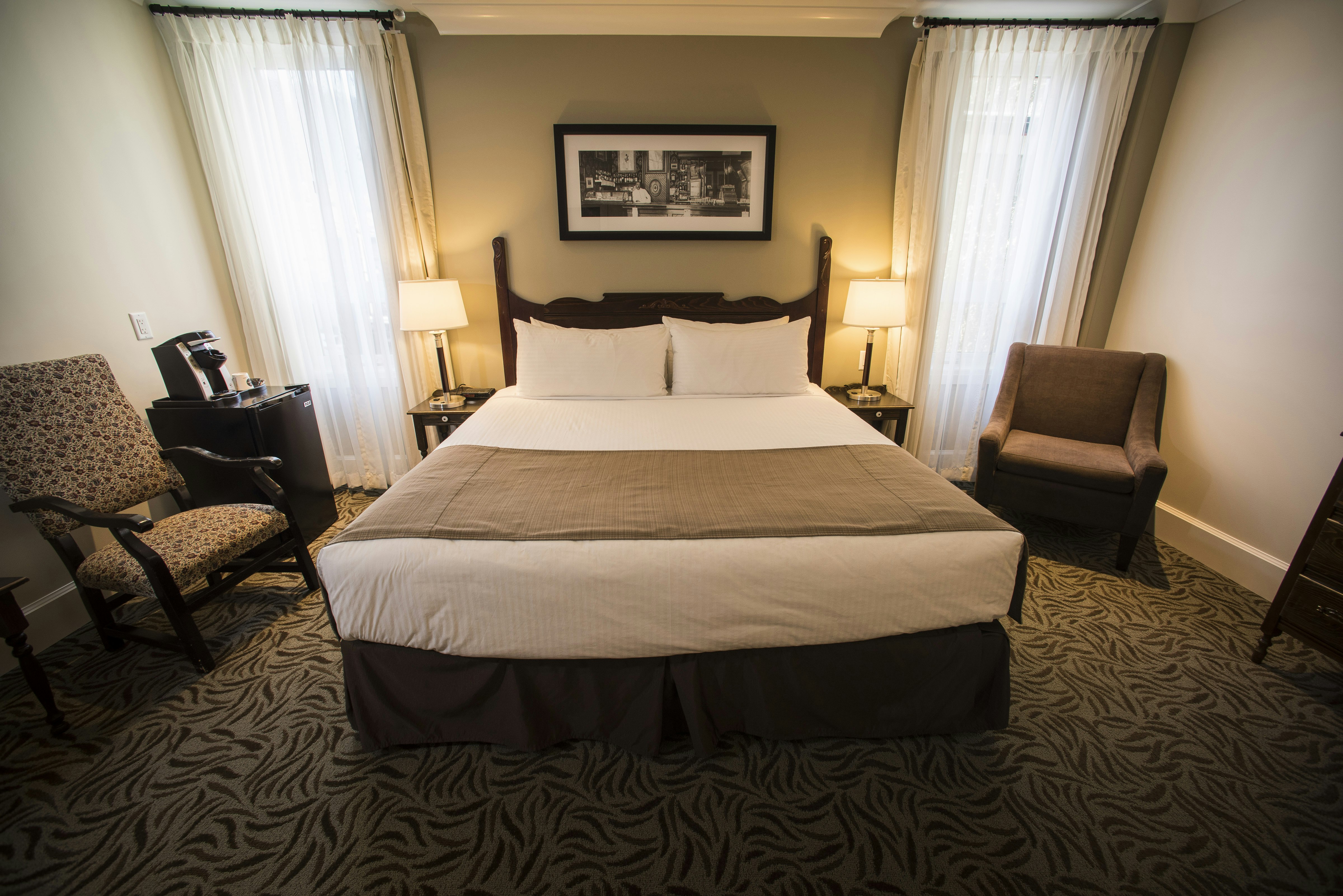 Hume Hotel & Spa 4/12