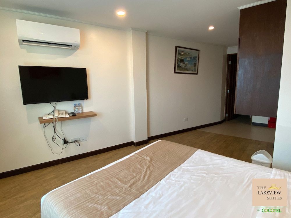 Lakeview Suites 21/68