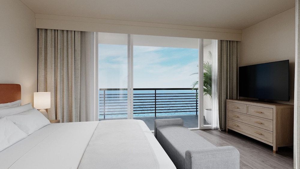 JUNIOR SUITE, DELUXE, KING BED, OCEAN VIEW