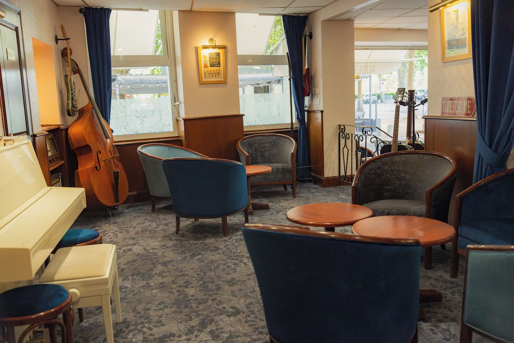 The Originals City Hotel Le Lion Dorr Chinon Inter Hotel 44/76