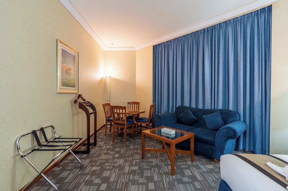 Lavender Hotel Sharjah 37/48