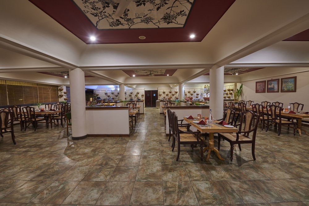 restaurant-cafeteria