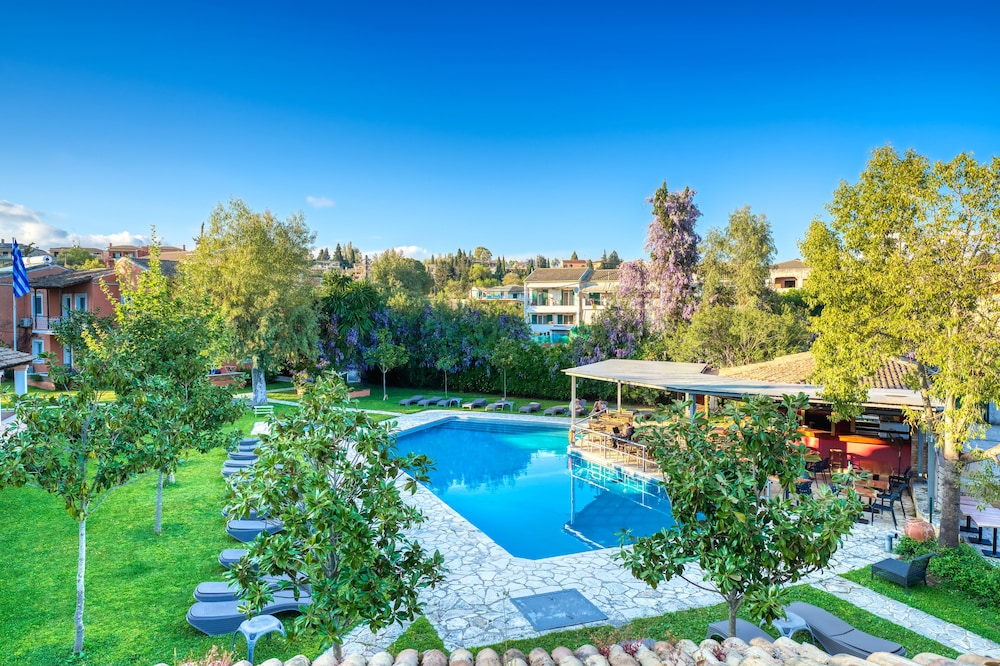 Folies Corfu Hotel Apartments 36/50