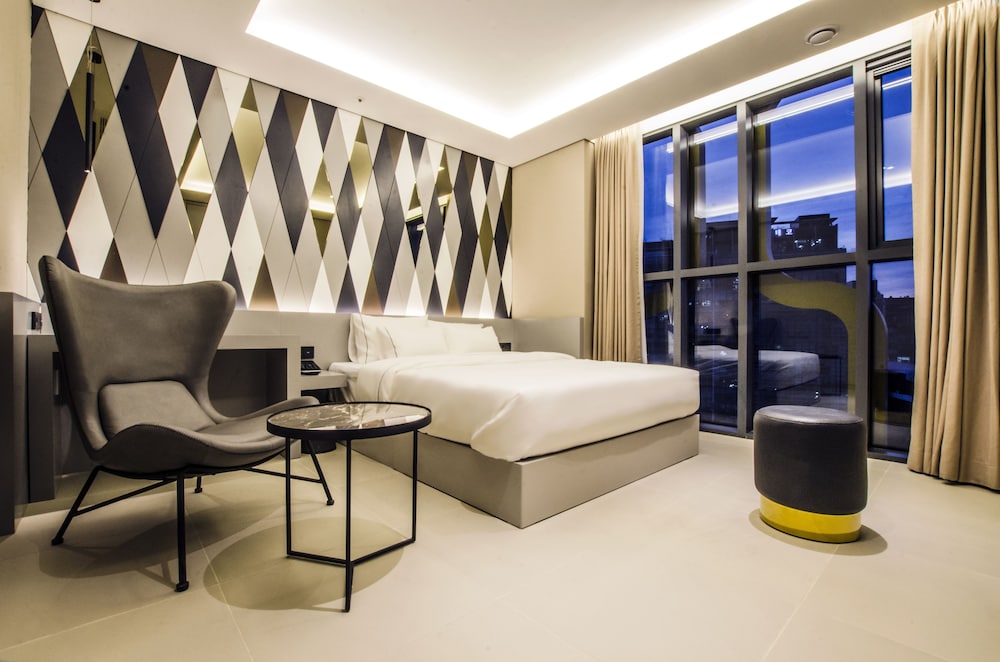 Hotel The Designers Premier Kondae 36/74