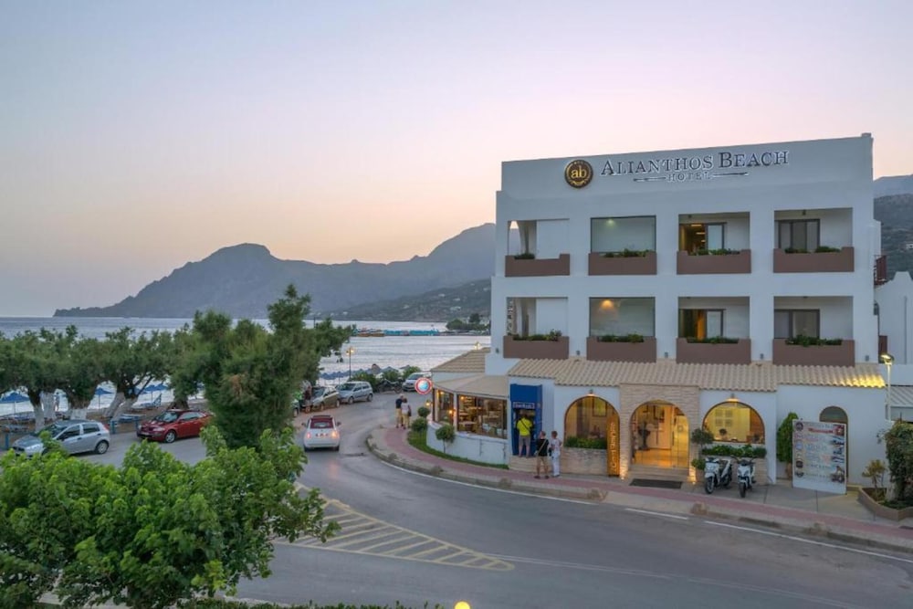 Alianthos Beach Hotel in Agios Vasileios