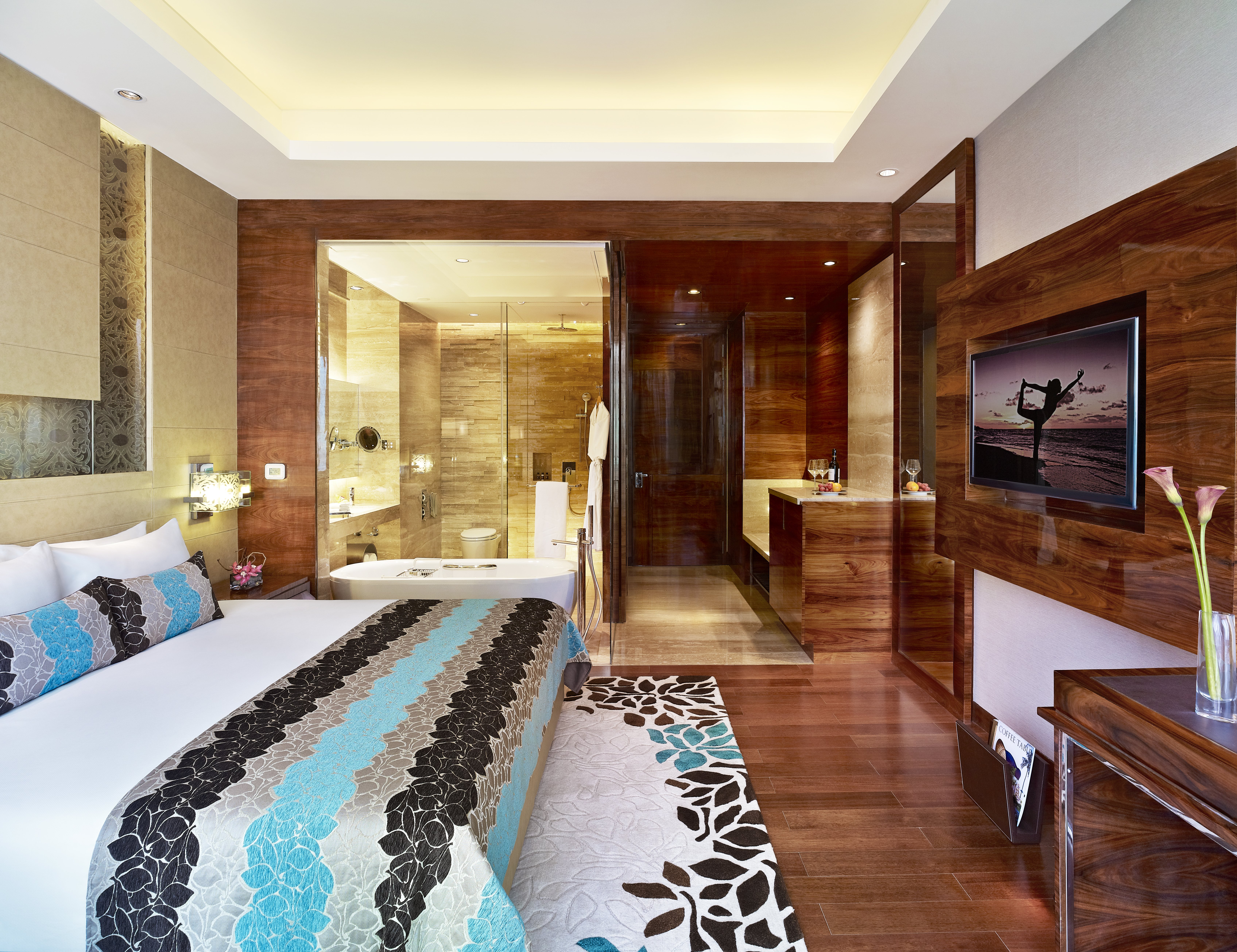 Taj Club, King Bed