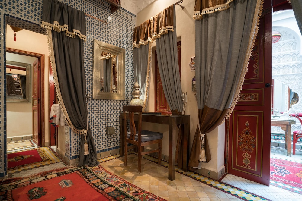 Riad Hikaya 6/50