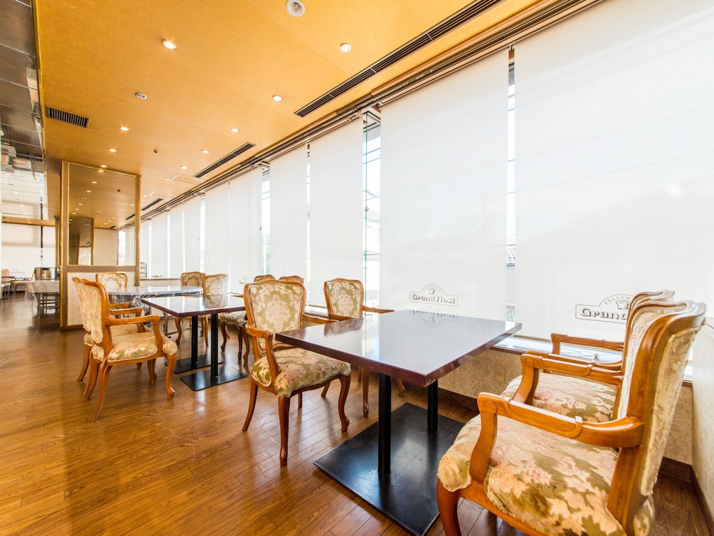 Apa Hotel Komatsu Grand 41/50