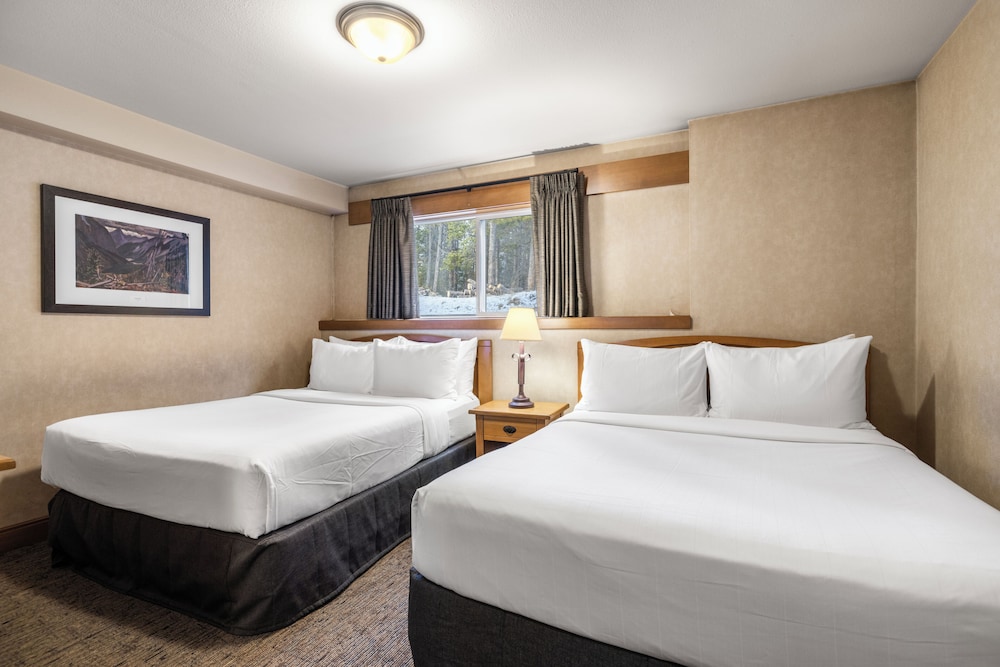 Hidden Ridge Resort 22/73