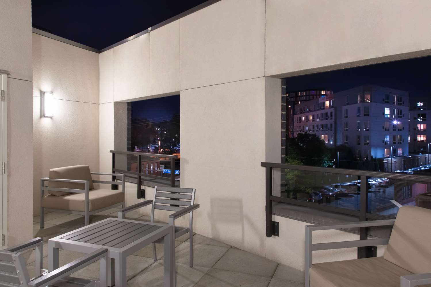 Hilton Garden Inn Minneapolis University Area 40/54
