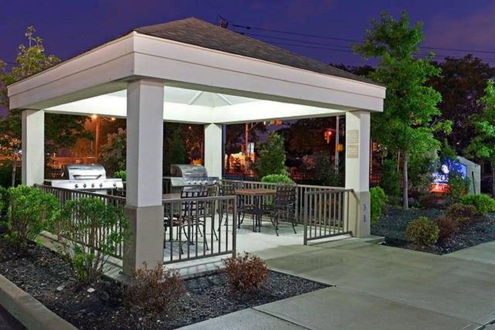 Candlewood Suites Secaucus 1/30