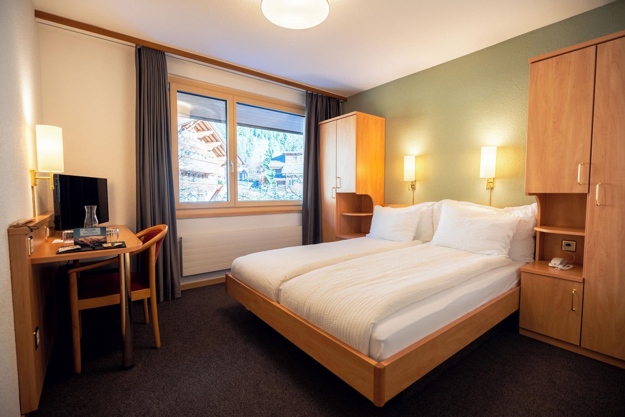 Room, Double Bed, Forest View