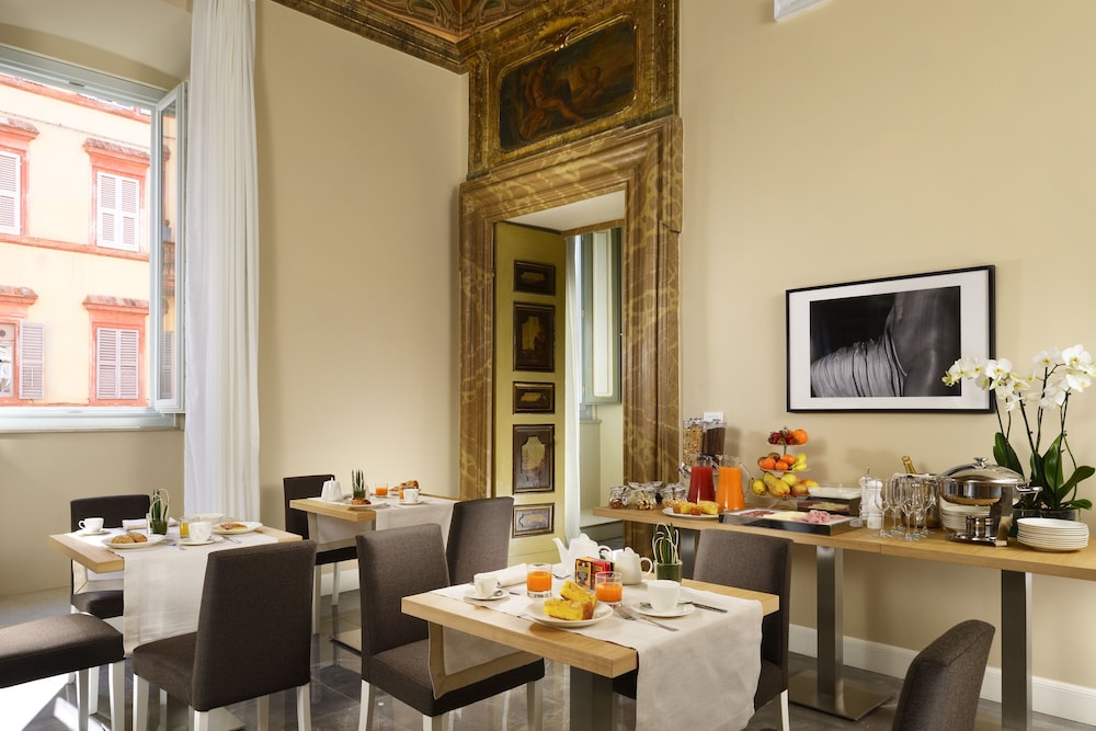 Locanda Della Posta Boutique Hotel 46/55