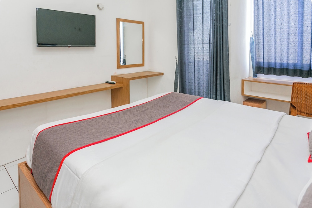 Hotel O Tower Mahakam at Riverview Jababeka Living Plaza Room PDL 99 30/41