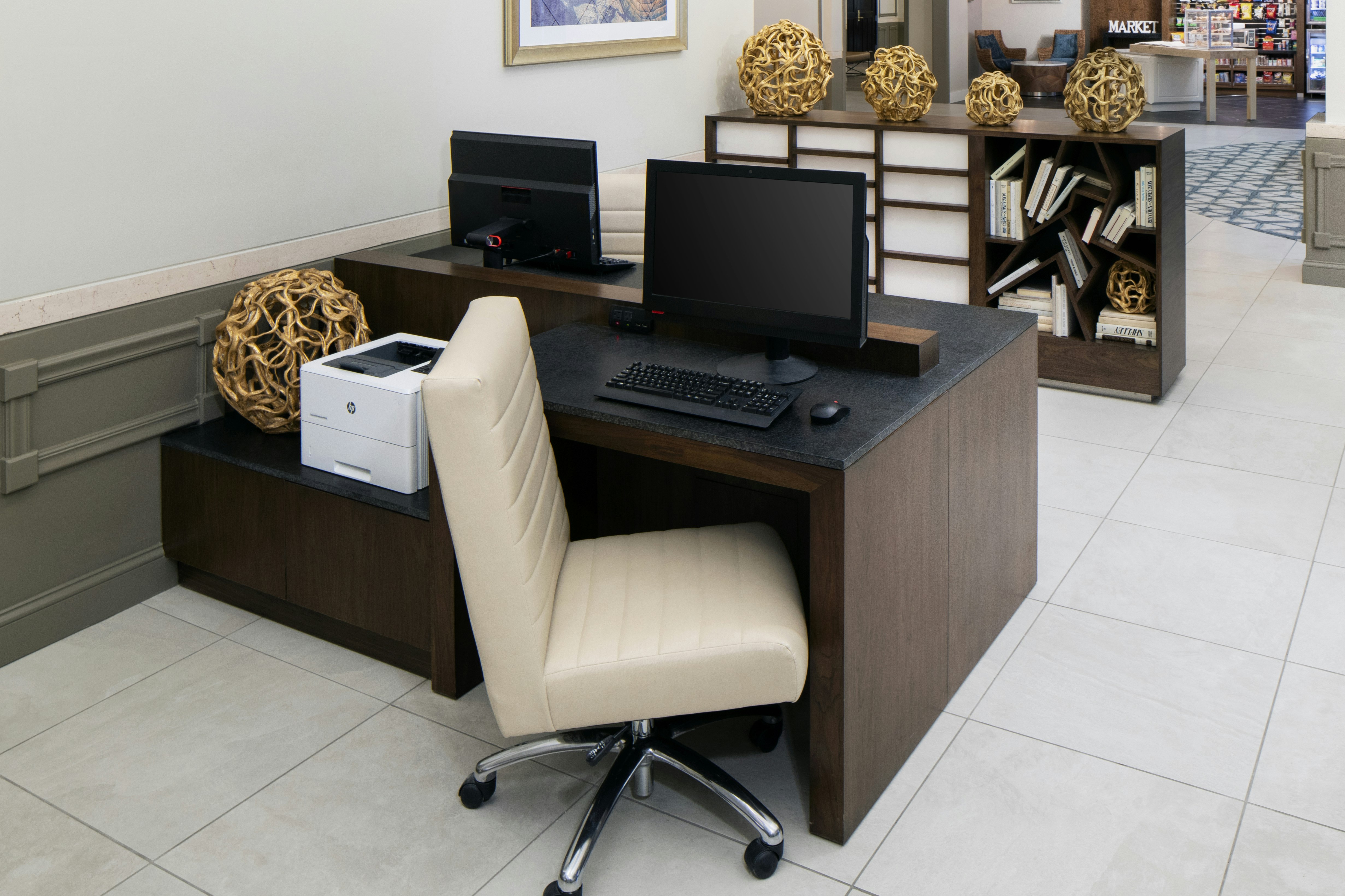 DoubleTree by Hilton Nashua 27/33