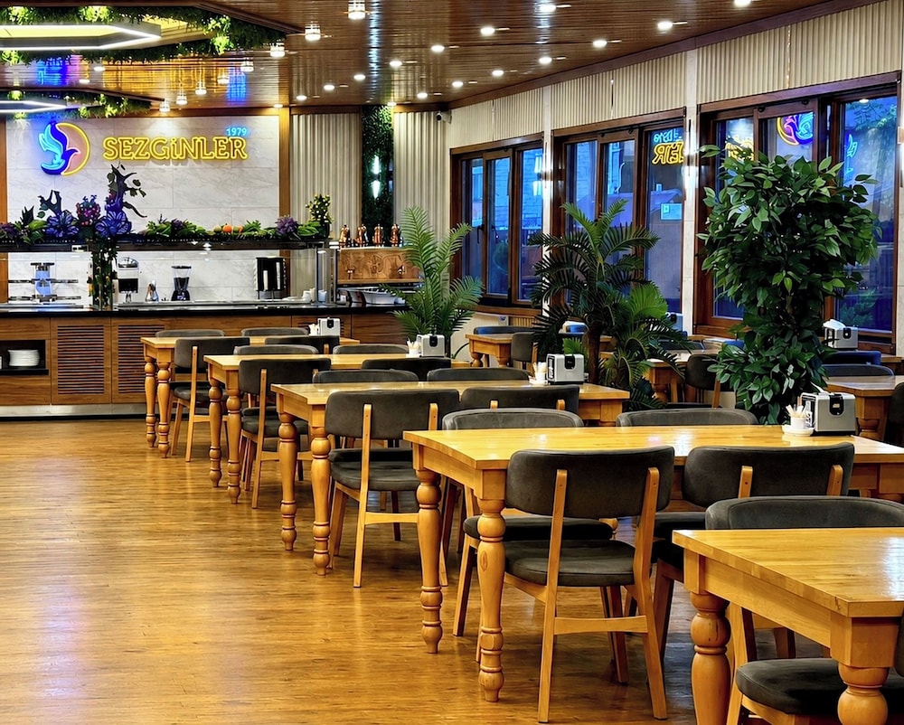 Sezgin Hotel 31/48