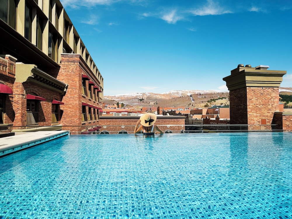 Chamonix Casino Hotel 23/24