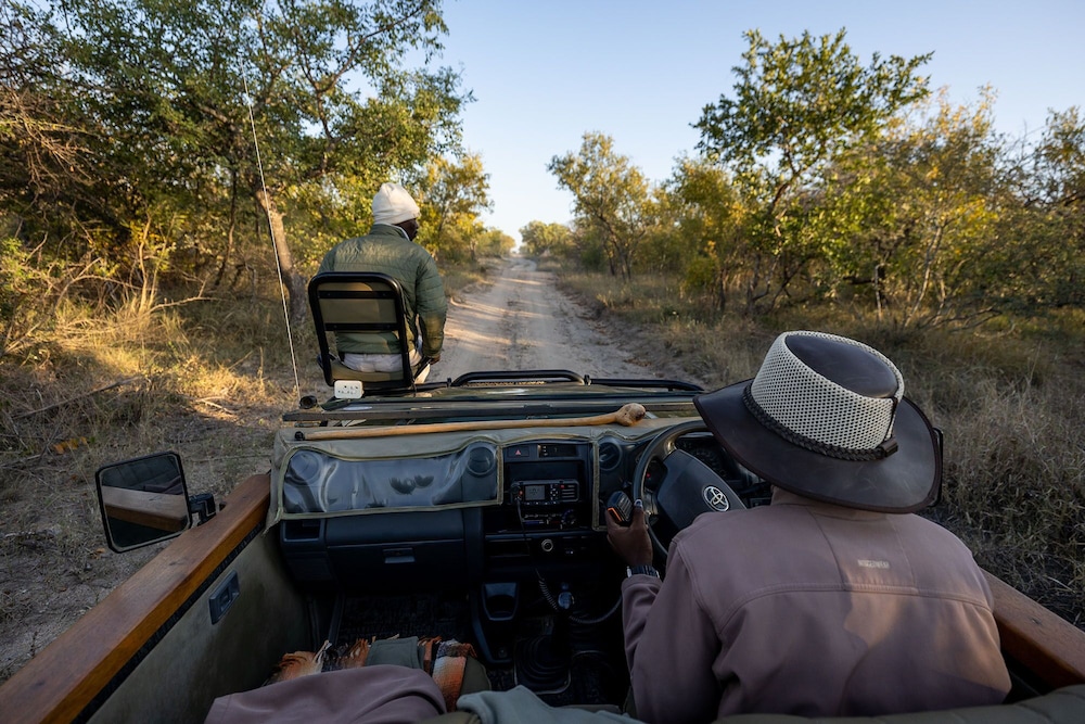 Becks Safari Lodge 40/77
