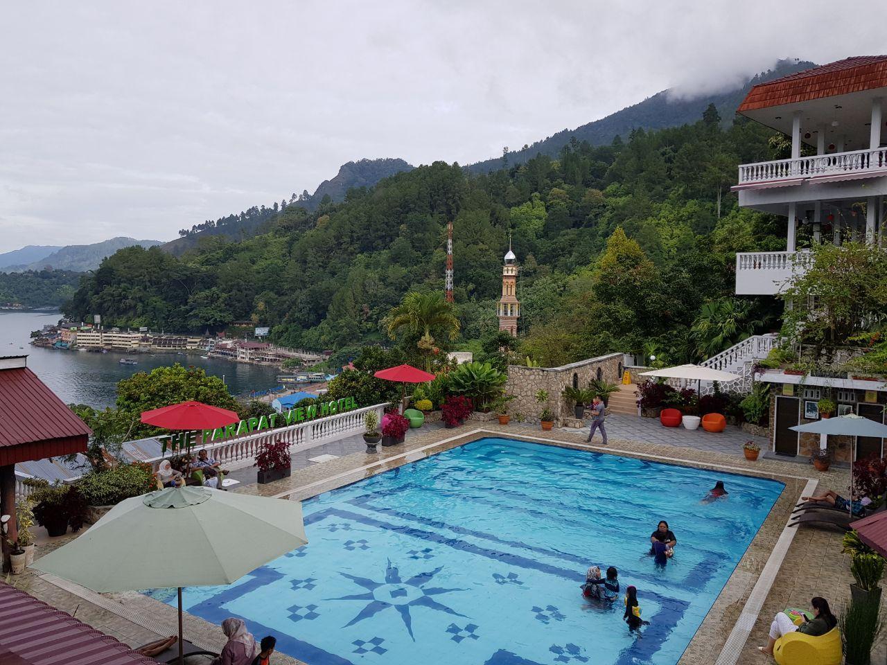 Parapat View Hotel 12/15