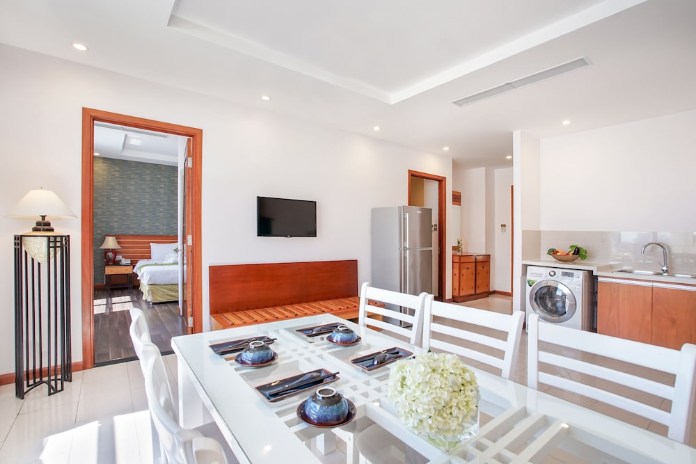 Richico Apartments And Hotel 72/82