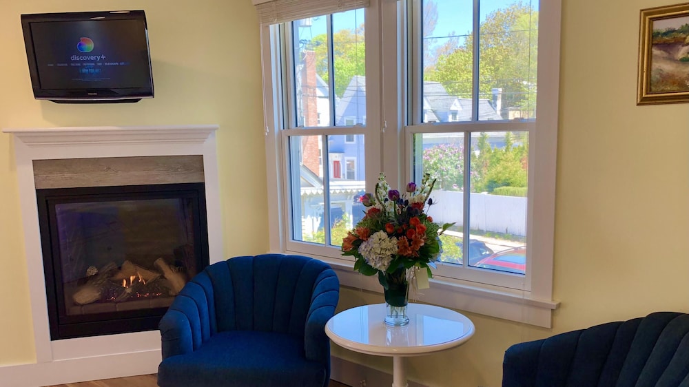 Admirals Landing Bed & Breakfast 49/69