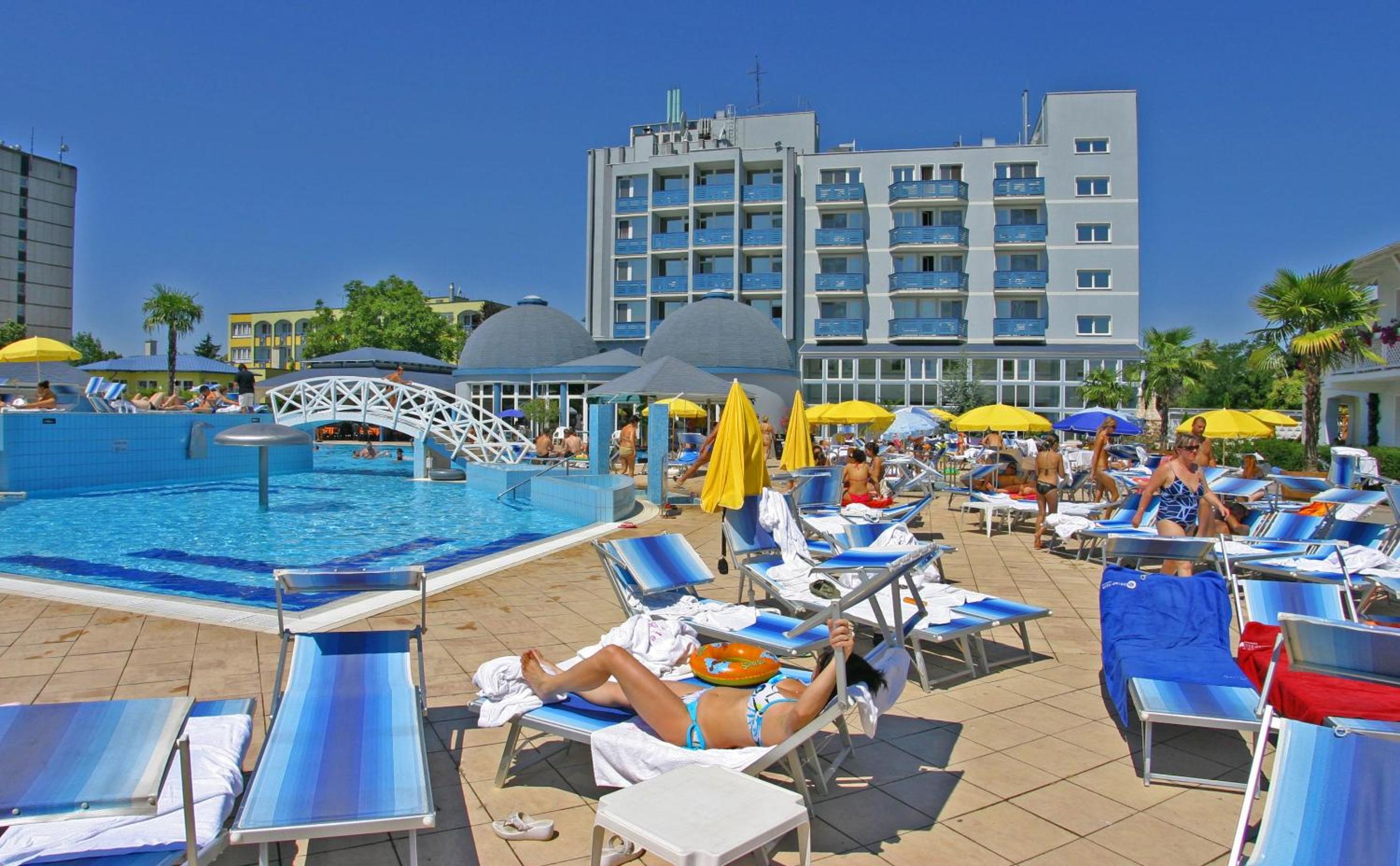 Hotel Silver 19/25