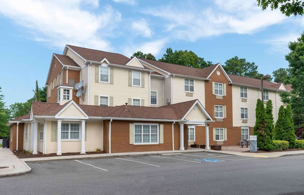 Towneplace Suites Richmond 1/47