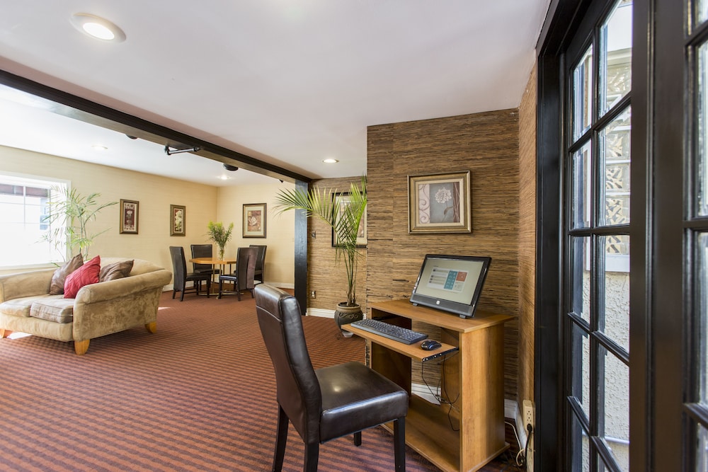 Wilshire Crest Hotel Los Angeles 23/35